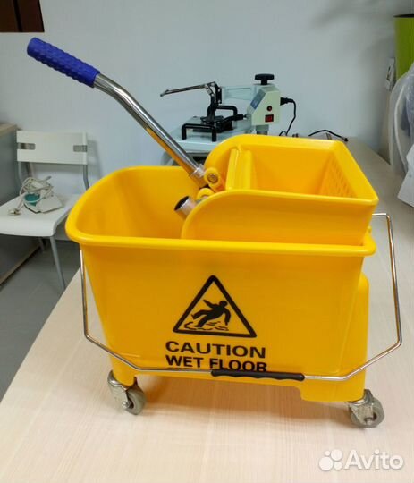 Ведро пластиковое с механическим отжимом