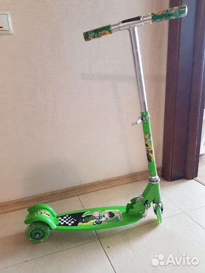 Самокат детский двухколесный новый