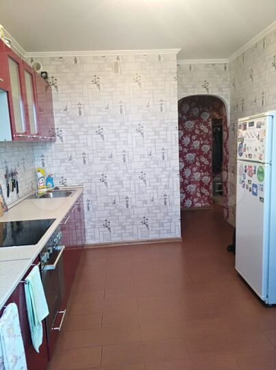 Комната 12 м² в 3-к., 21/25 эт.