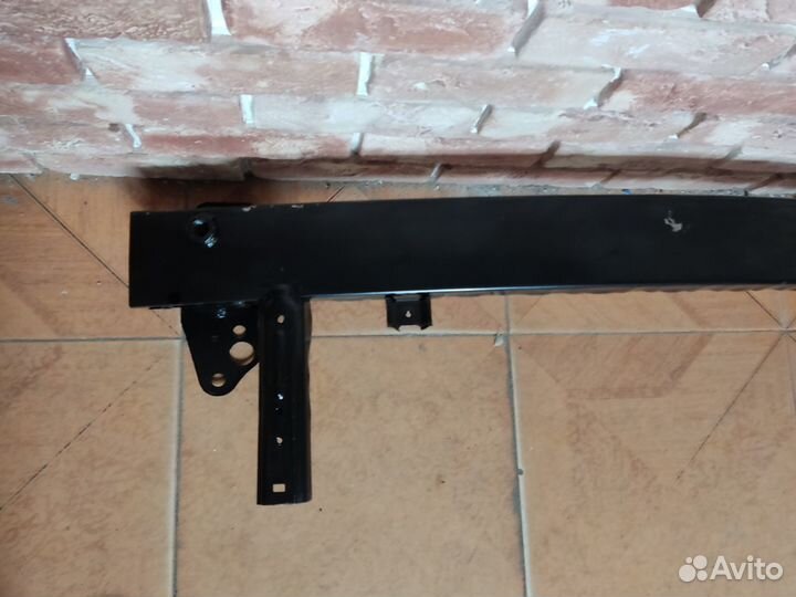 Усилитель переднего бампера Kia Rio 4 FB 2017