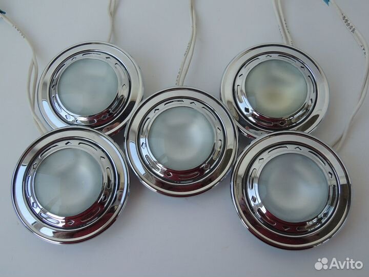 Светильники врезные для галогеновых лампочек