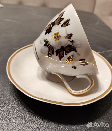 Чашка с блюдцем фарфор