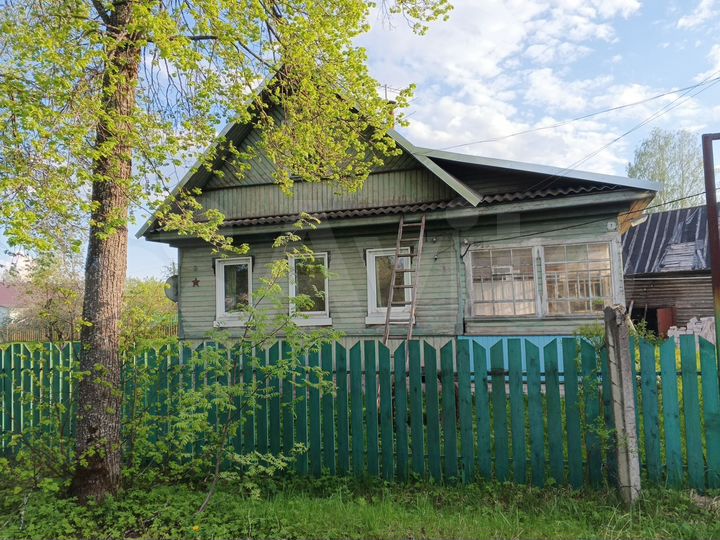 Дом 49 м² на участке 15 сот.