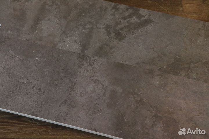 Кварцвиниловая плитка под мрамор замковая