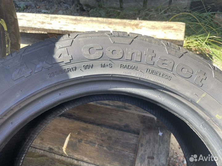 Continental Conti4x4Contact 235/55 R17