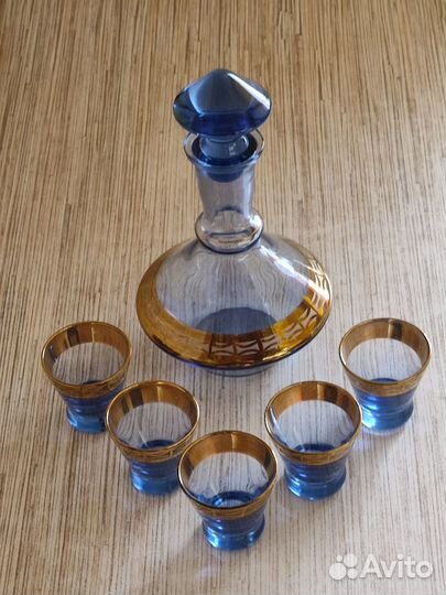 Графин и 5 стопок. Штоф. Цена за всё