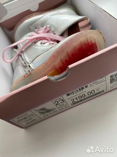 Ботинки на девочку