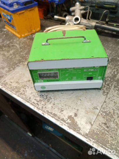 Пуско зарядное устройство ресивер автомат Т-1012А