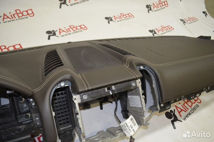 Торпедо панель приборов Porshe Cayenne