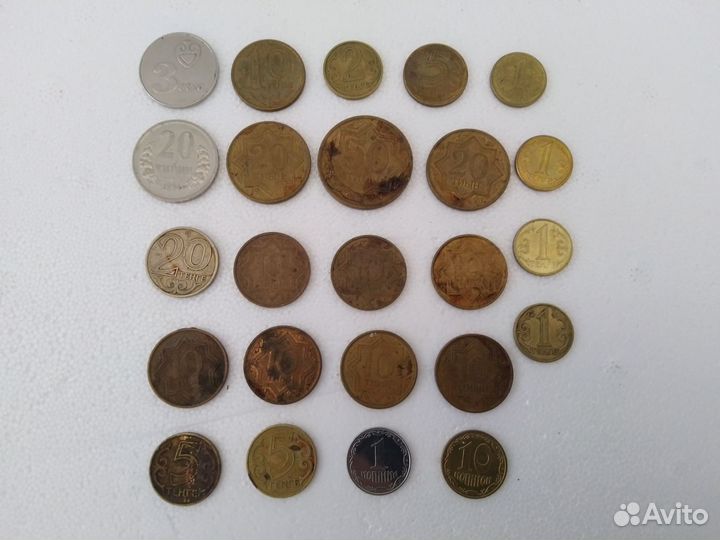 Монеты разных стран, одним лотом