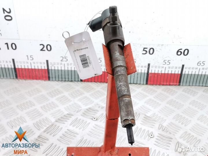 Форсунка Fiat Punto 2 рест. 2008 93190435