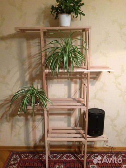 Многоярусная подставка для цветов