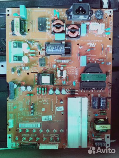 LG 42LB637v