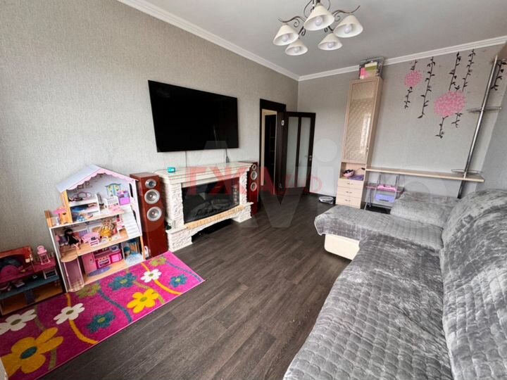 4-к. квартира, 92,4 м², 8/9 эт.