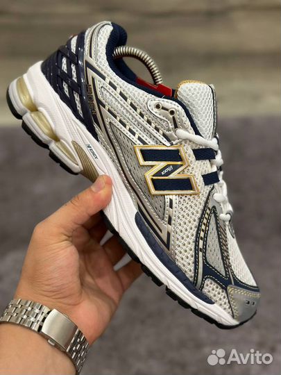 Кроссовки New Balance 1906r 'White Navy Gold'