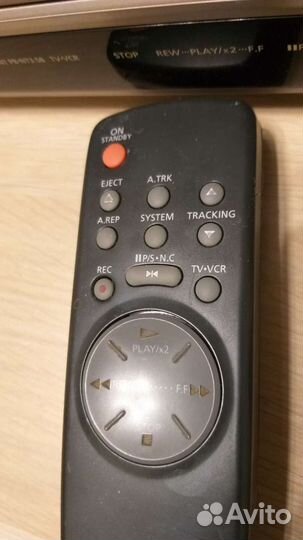 Samsung SVR-17B + кассеты, пульт, кабель