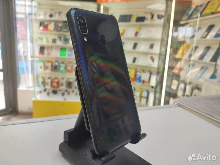 Samsung Galaxy A40 4/64Gb