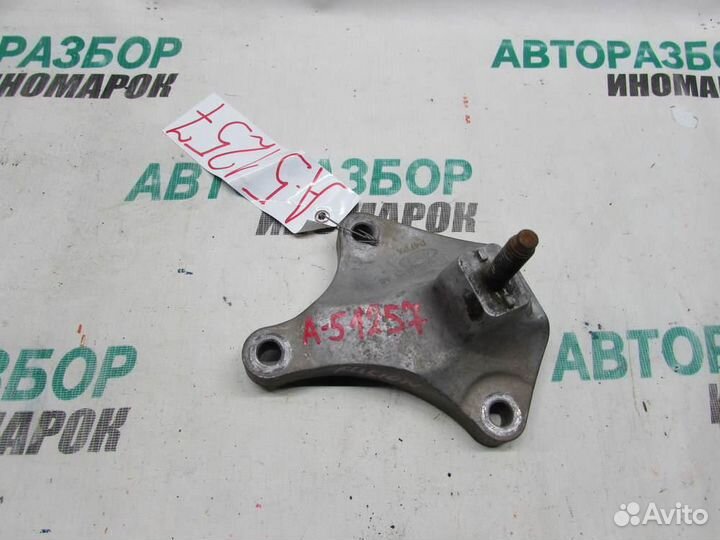 Кронштейн кпп для Ford Fusion 2002-2012г