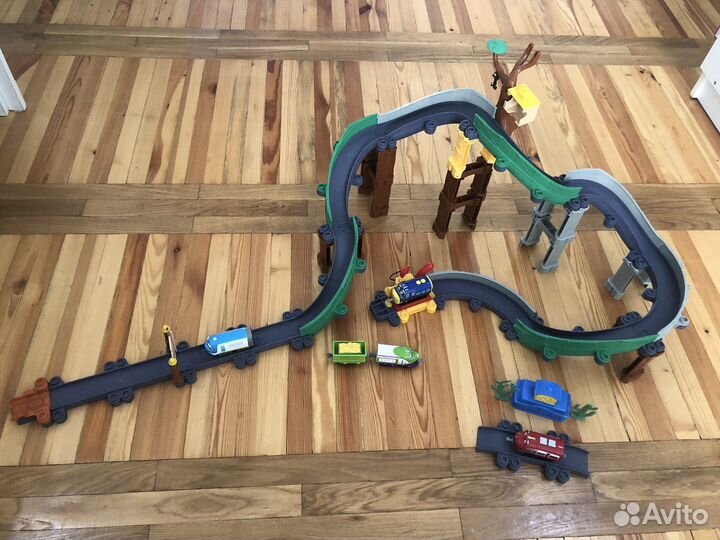 Дорога-трек chuggington Весёлые паровозики