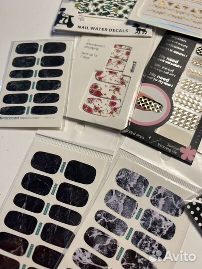 Глиттеры, блестки, декор для маникюра