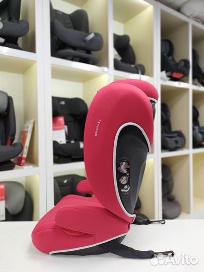 Автокресло 15-36кг изофикс Cybex Yari красный цвет