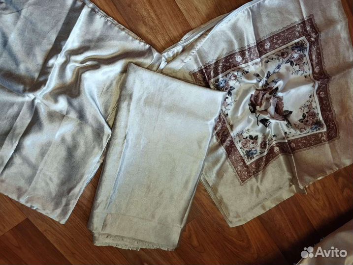 Новый комплект шелкового постельного белья