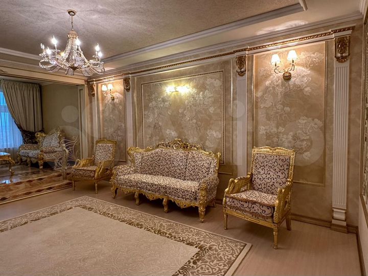 4-к. апартаменты, 280 м², 13/15 эт.