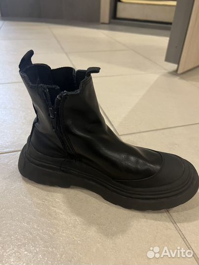 Ботинки для девочки зара