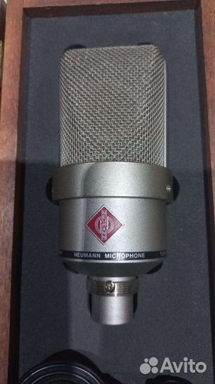 Студийный микрофон Neumann TLM 103