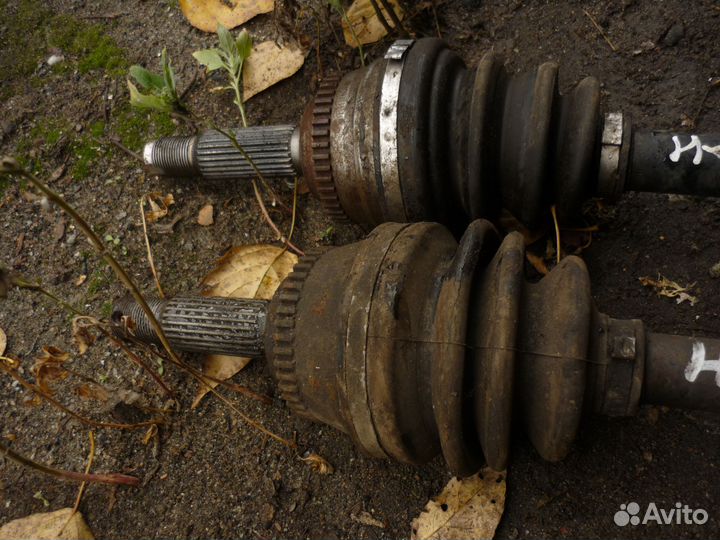 Привод Левый hyundai elantra 3 XD 2.0 АКПП