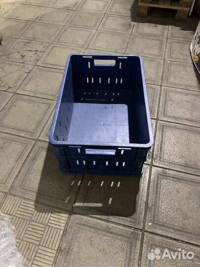 Ящик пластиковый