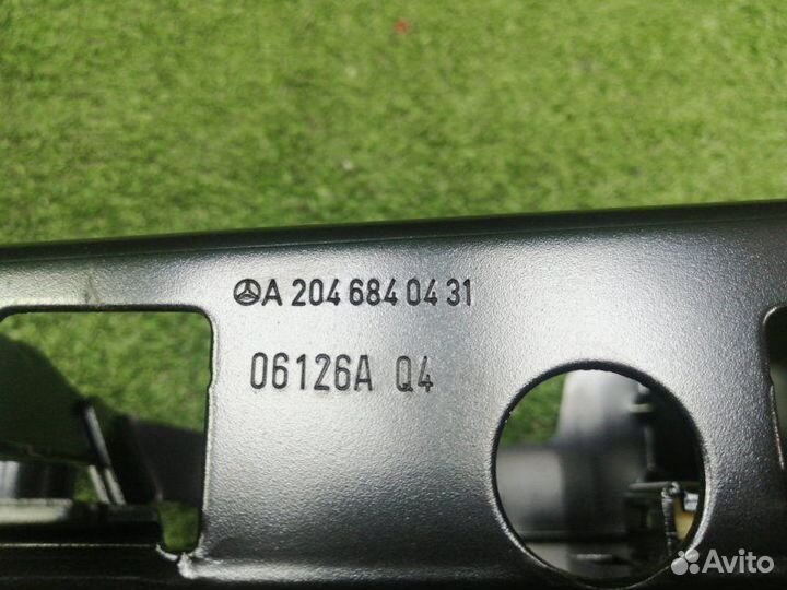 Кронштейн задний правый Mercedes Glk