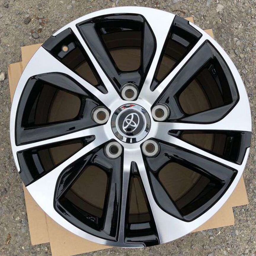 Литые диски Toyota 8×R18 5×150