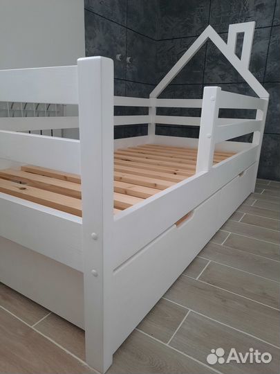 Детская кроватка 160 на 80