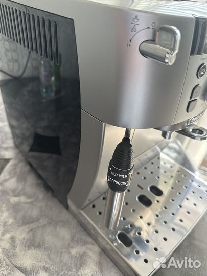 Кофемашина delonghi magnifica smart 250.31 SB