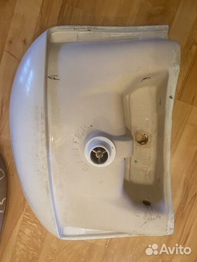 Раковина в ванную бу