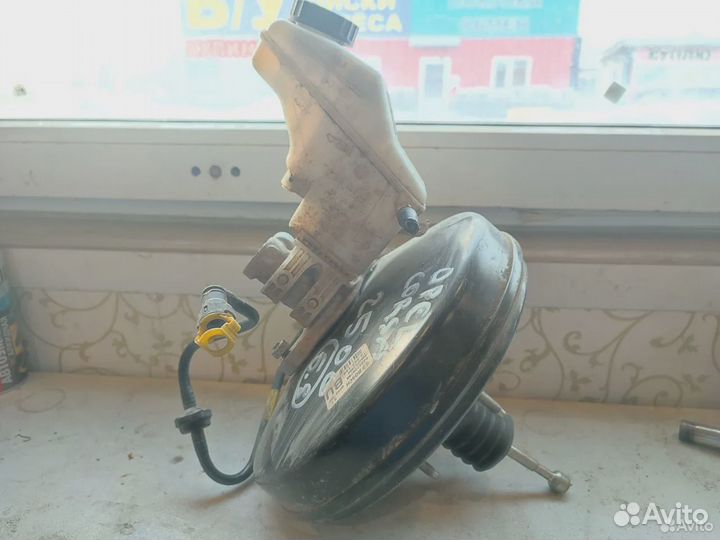 Вакуумный усилитель тормозов opel Corsa D