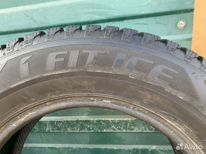 Laufenn I Fit Ice LW 71 215/65 R16 98T