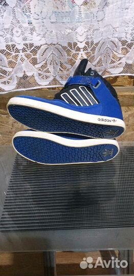 Кроссовки adidas оригинал