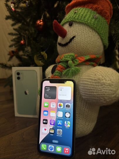 iPhone 11, 64 ГБ