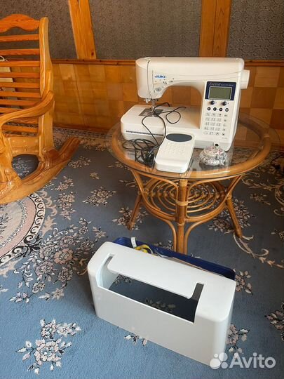 Швейная машина Juki