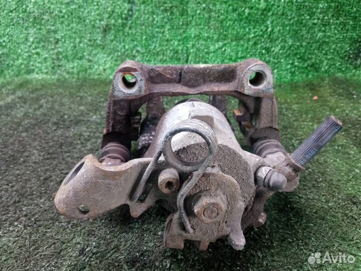 Суппорт задний правый Opel Zafira B (2005-2012)