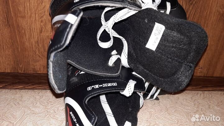 Коньки хоккейные детские, 37 размер