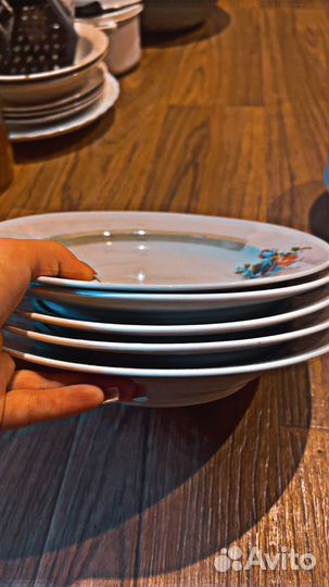 Посуда, тарелки комплект