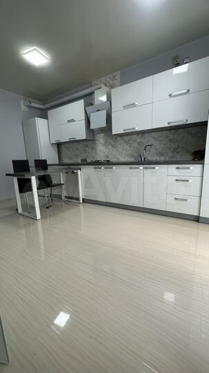 1-к. квартира, 36 м², 4/10 эт.