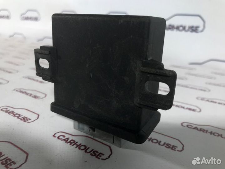 Блок управления освещением Volkswagen Golf