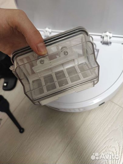 Робот пылесос redmond RV R450