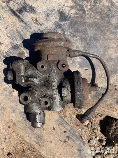 Верблюд) кран управления подъема кузова Камаз