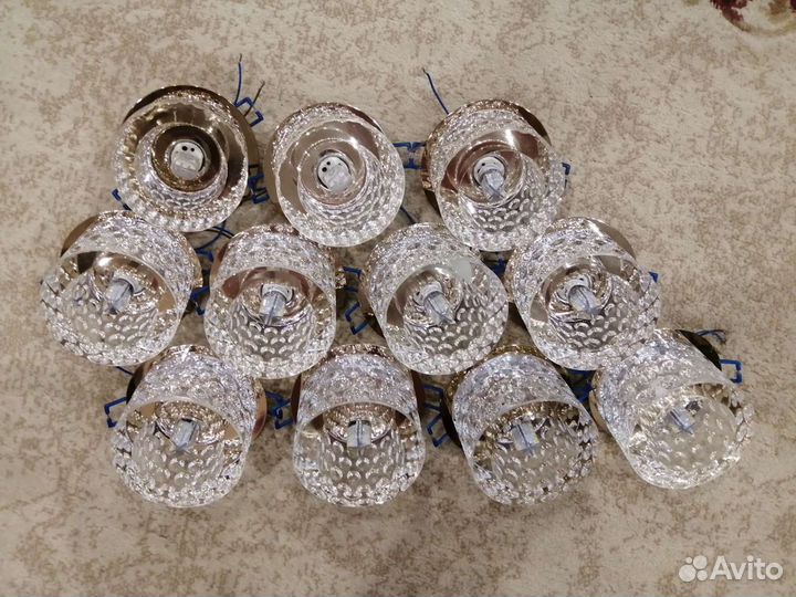 Светильник потолочный с лампочкой