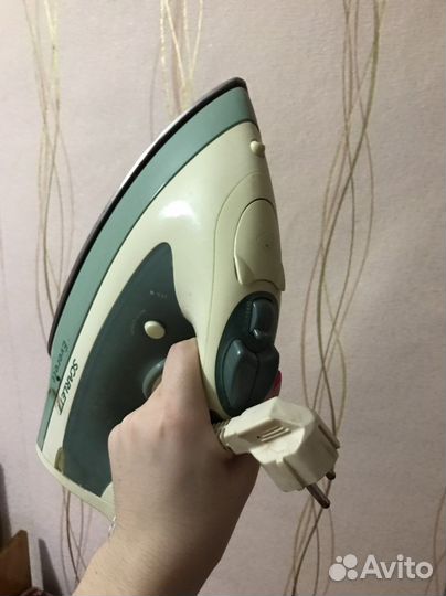 Рабочий Утюг Scarlett